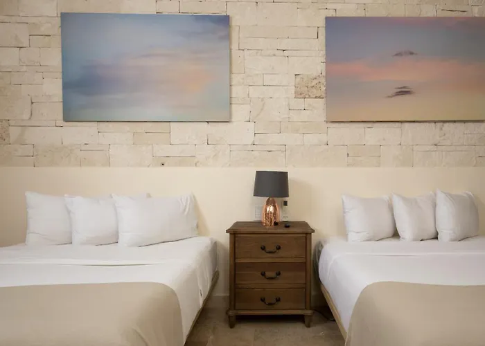 Willa Hum Living Luxury