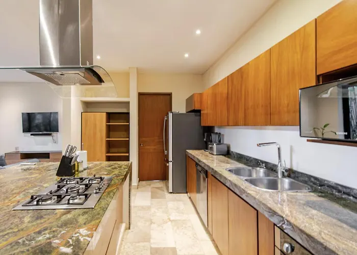 Tuuk: Luxury 5-bedroom With Private Pool And Concierge *