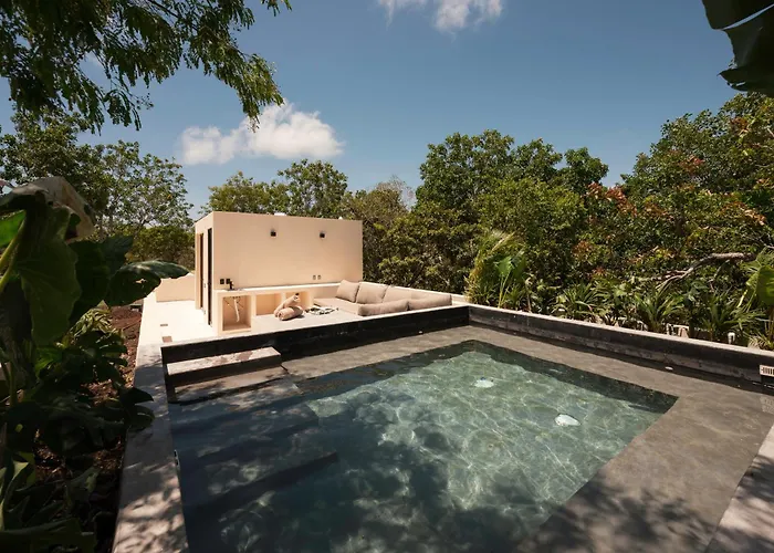 Willa Hum Living Luxury